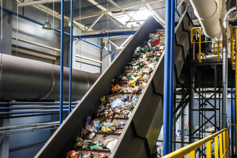 Herontwerp van een afval productieproces door Veerenstael